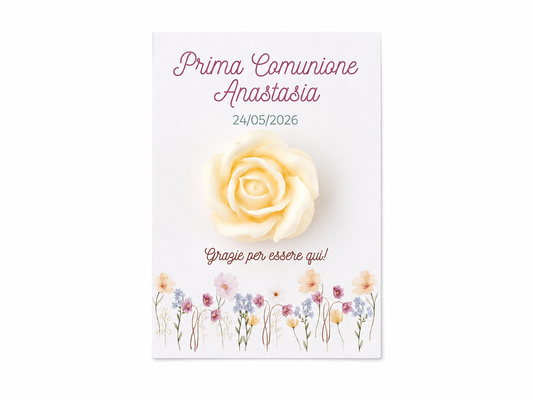 CANDELA SEGNAPOSTO CON CARTONCINO CON ROSA